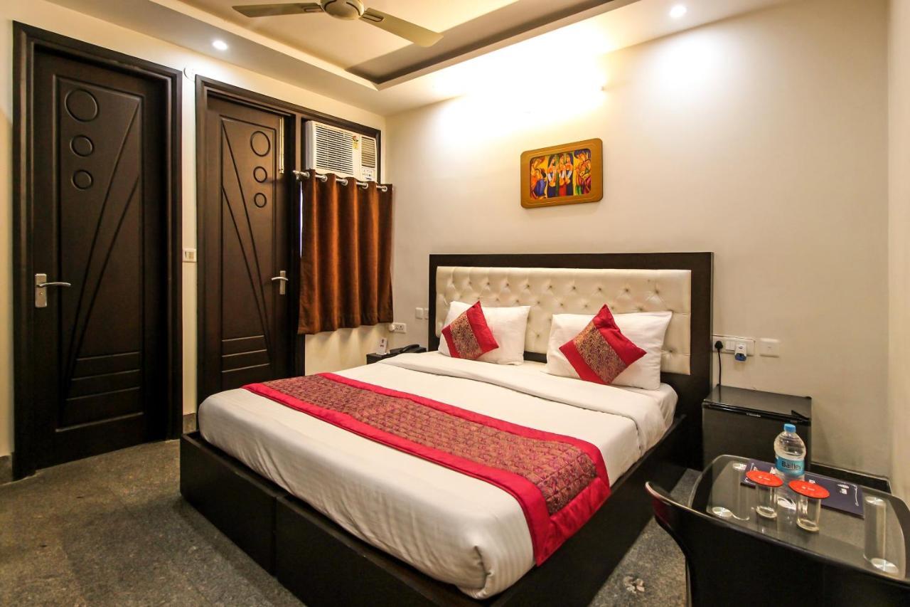 Oyo 8110 Nstay 31 Gurgaon Eksteriør bilde