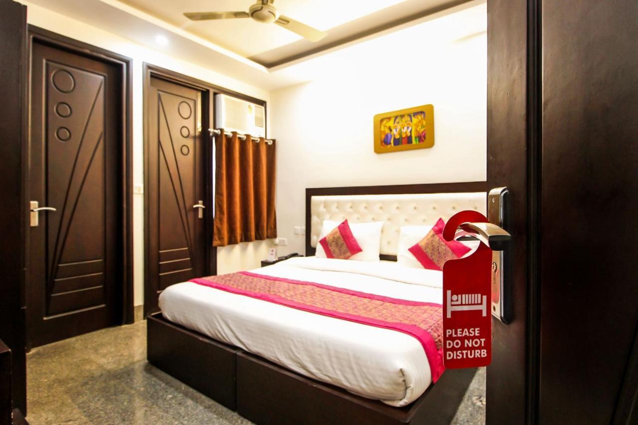 Oyo 8110 Nstay 31 Gurgaon Eksteriør bilde